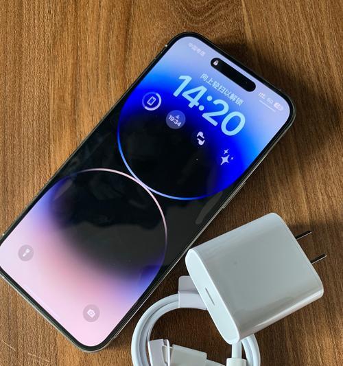 三点手机充电器多少瓦？充电速度如何？