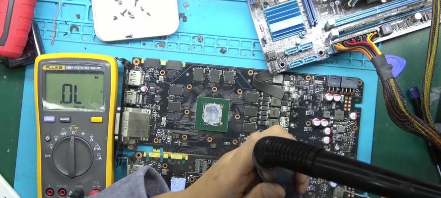 为什么不能多次拔插显卡？对硬件有何影响？