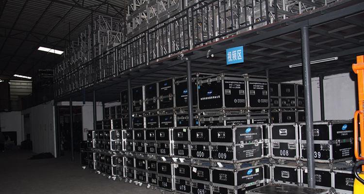 洛师灯光音响怎么样好用吗？如何选择合适的灯光音响设备？