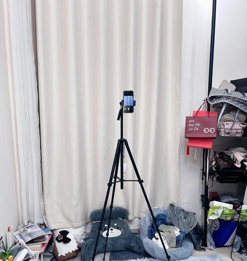 外户手机支架使用方法是什么？安装步骤复杂吗？