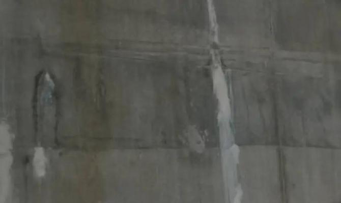 佳能锡纸泛白的原因是什么？如何处理泛白问题？