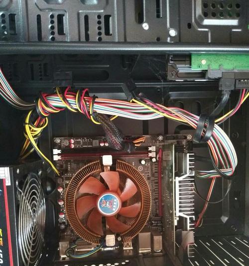 电脑安装三个内存卡的方法是什么？安装过程中需要注意什么？