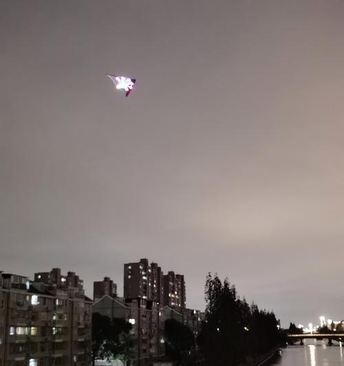 看到UFO的电视节目有哪些？它们的内容特点是什么？