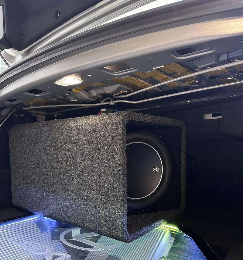 捷力低音炮发出噗噗声是什么原因？如何修复？