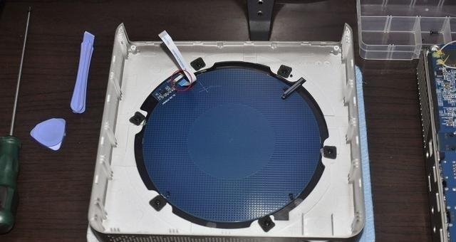 投影仪外壳拆卸步骤是什么？需要注意什么？