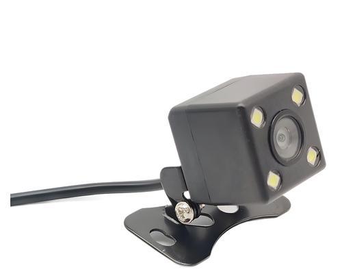 能看后轮的摄像头叫什么？这种摄像头的特点是什么？