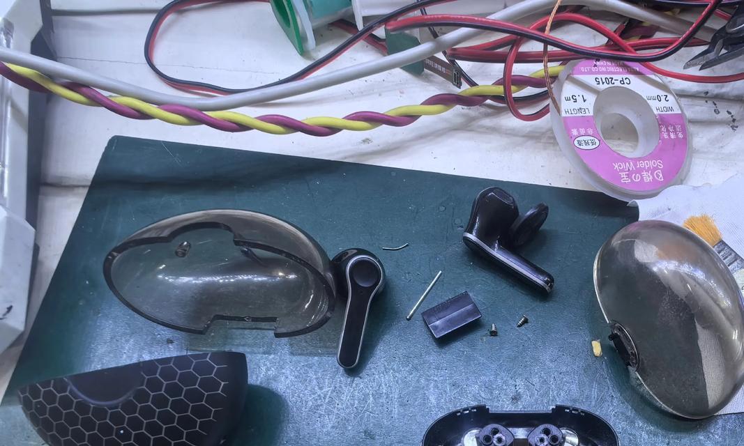 蓝牙耳机不亮白光的解决方法是什么？